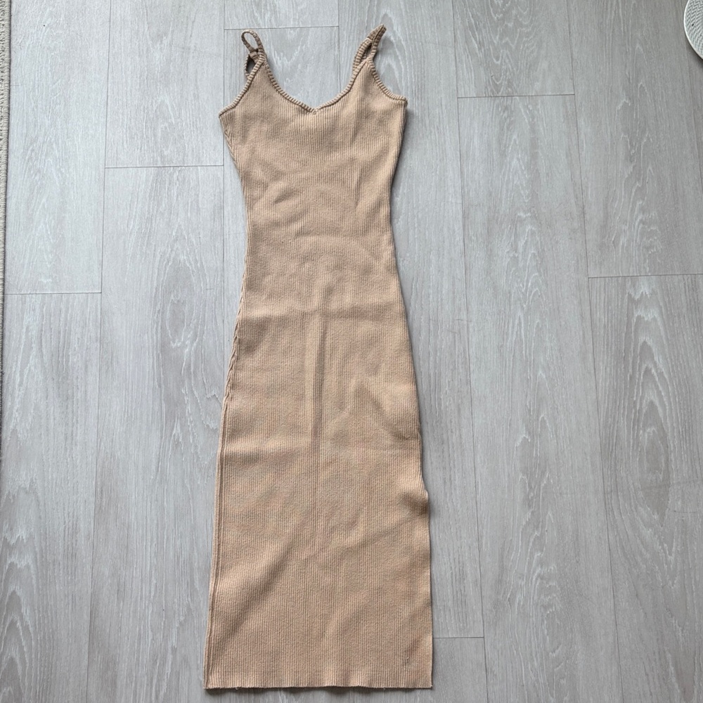 Lulu's Beige Knit V-Neck Maxi Dress